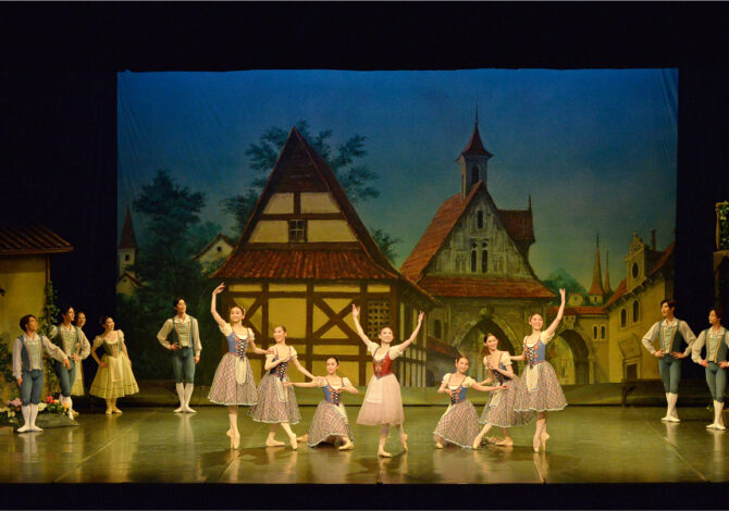 <?php the_title(); ?>